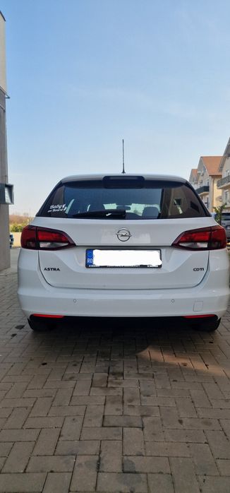 Opel astra k 1.6