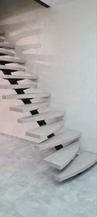 Лестницы из дерева. Производство, установка, обшивка