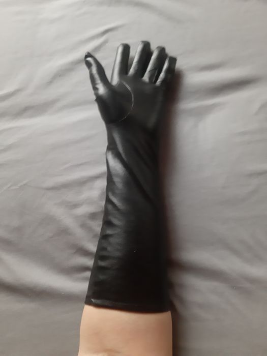 Перчатки женские