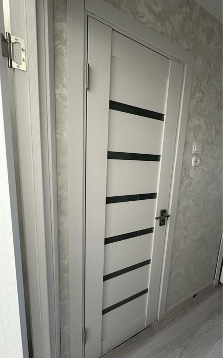 Продам дверь