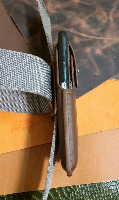 Карман для телефона