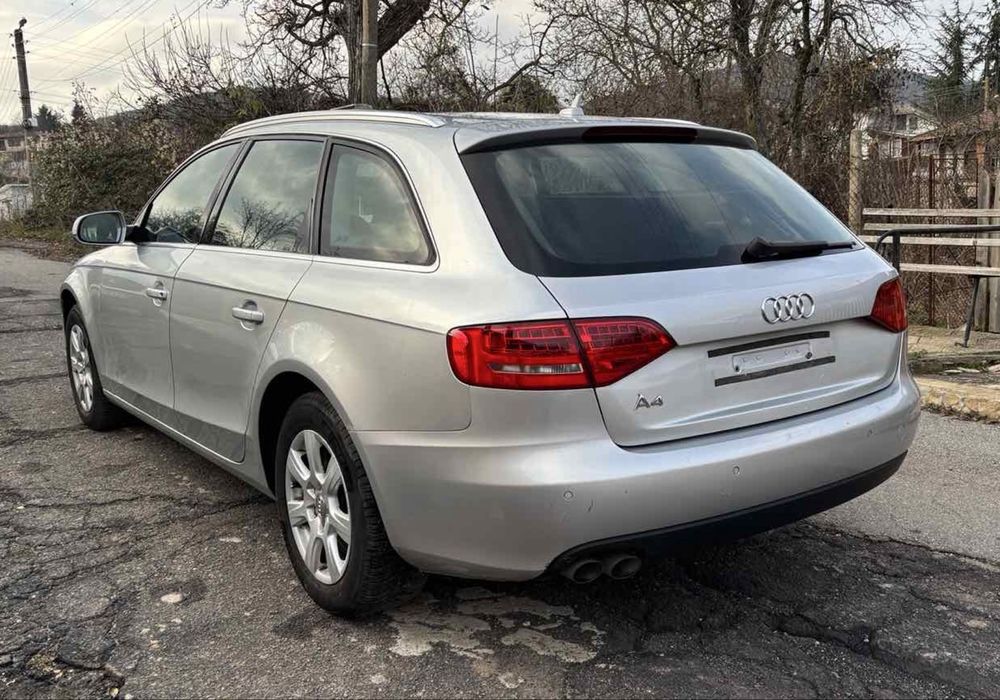 Audi A4 B8 2012г. 2.0Tdi / Възможен Бартер