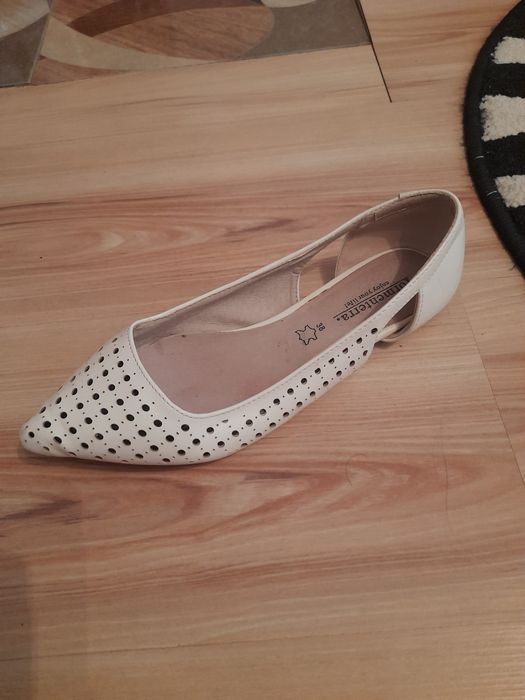 Balerini albi mărimea 38