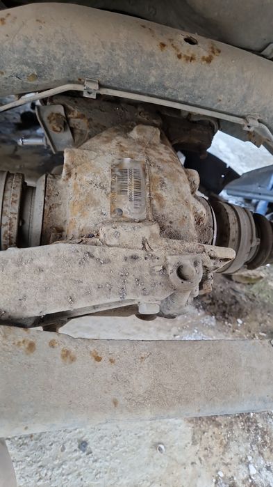Vând diferențial bmw e87 1.6 b an 2008