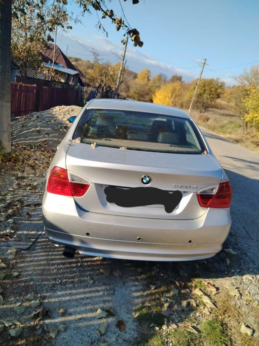 BMW E90  perfect  funcțional