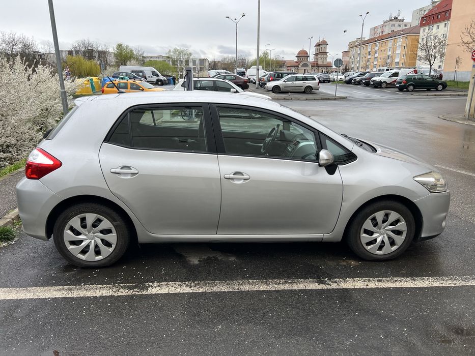 Toyota Auris 1.6, 2012