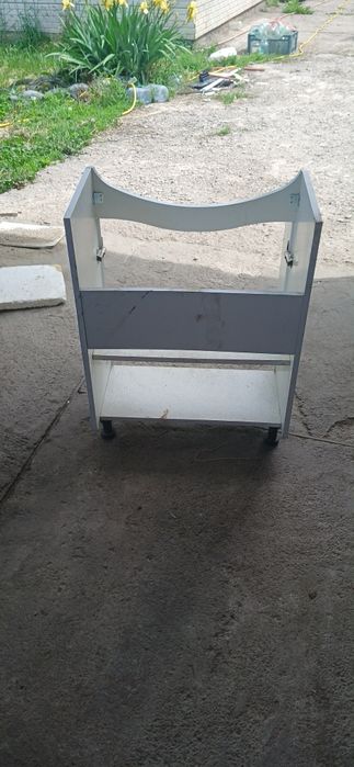 Продам тумбу под раковину