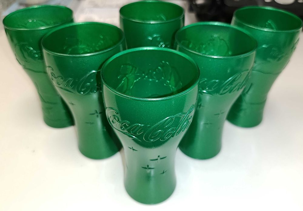 Чаши Хайнекен и Чаши Кола + Подарък