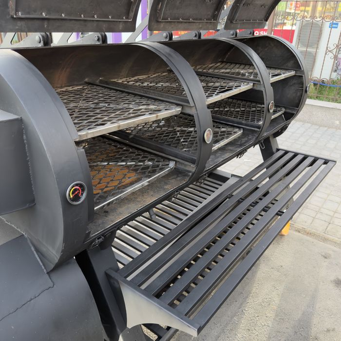 Smoker  go'sht BBQ смокер