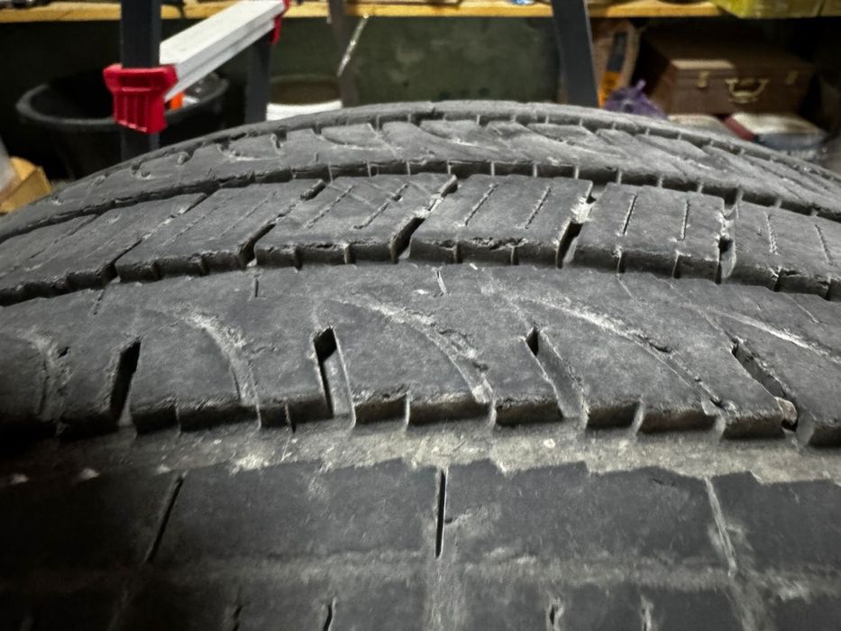 Комплект летних шин для джипа