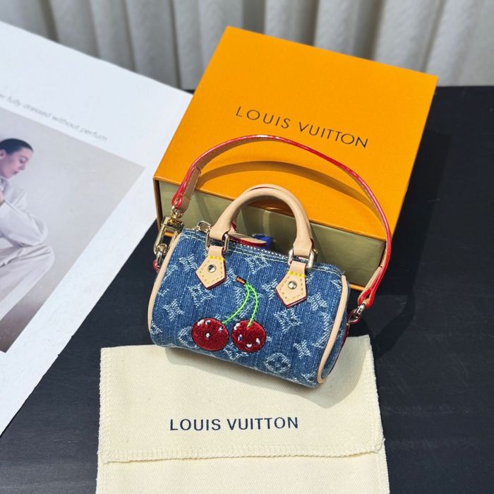 Louis vuitton микро чанта