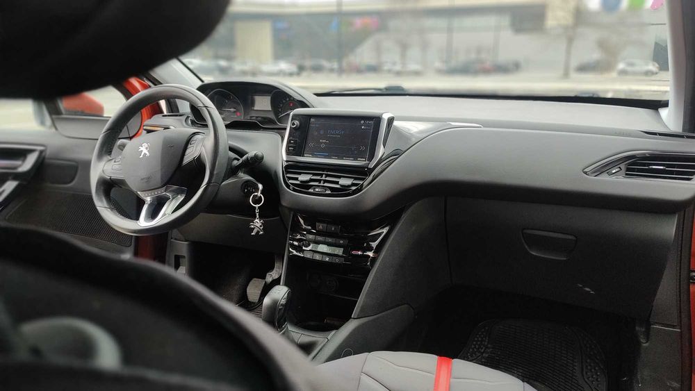 Peugeot 208\41000km\2017