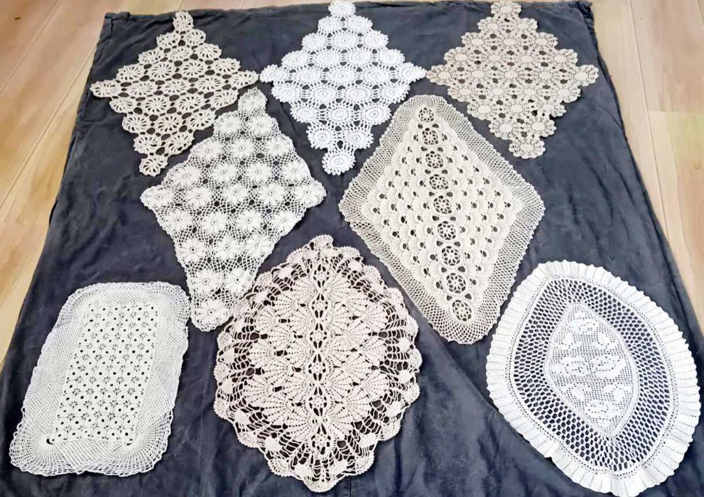 Покривка на една кука - правоъгълна, кръгла, синя, каренца, якички