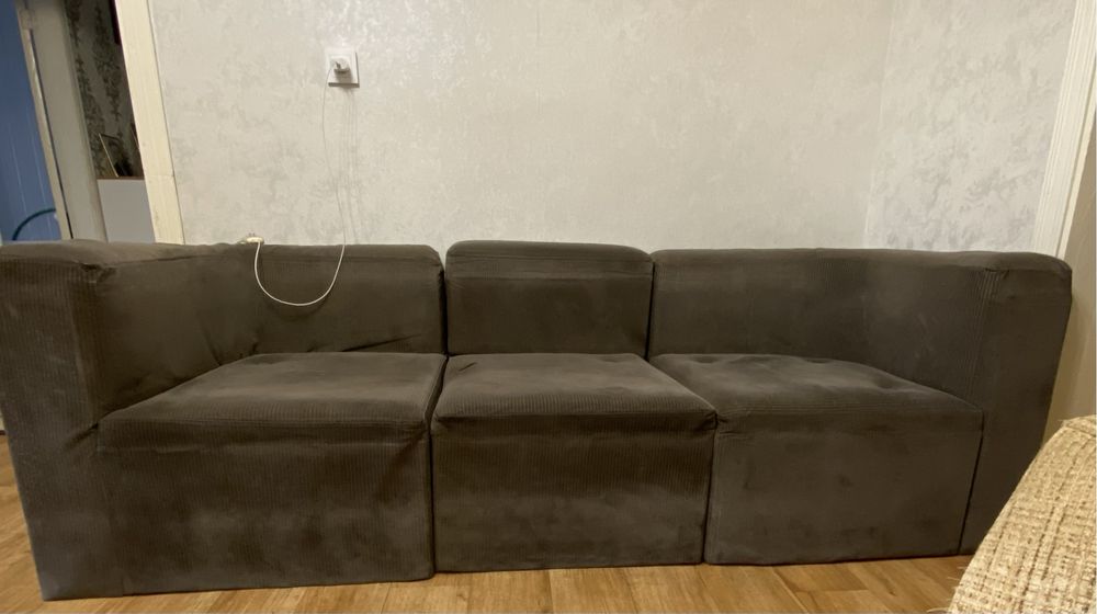 Продам диван модульный, серого цвета