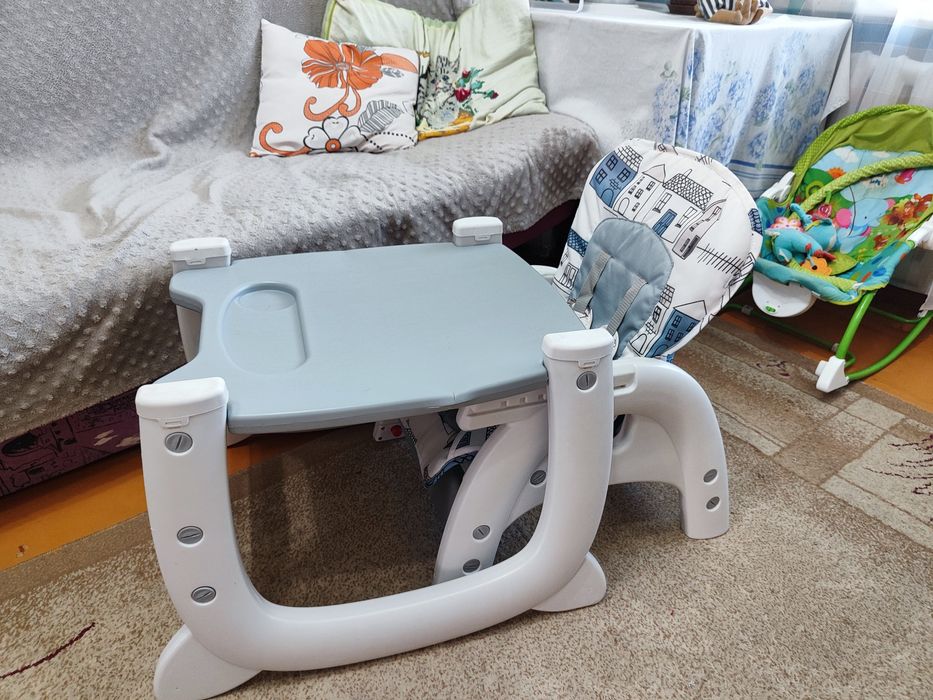 Продам стульчик для кормления 2 в 1