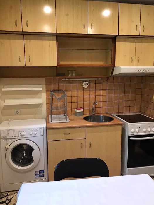 Дава се под наем Двустаен апартамент в Асеновград - 65 кв.м за 278.97 € - Снимка #4