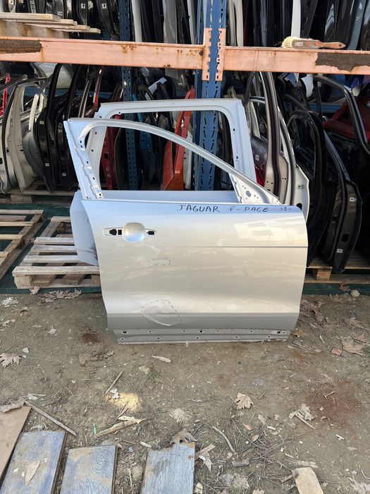 Jaguar F-Pace 2017 предна дясна врата