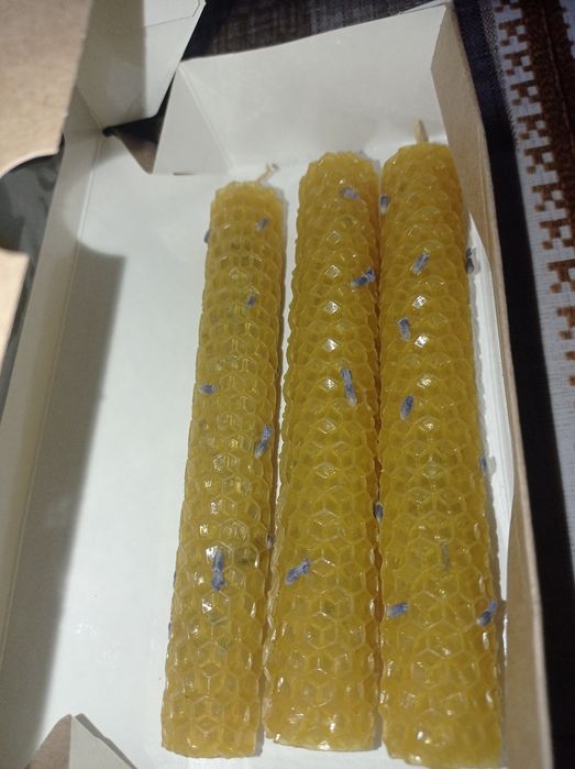 Свечи с медовой вощины