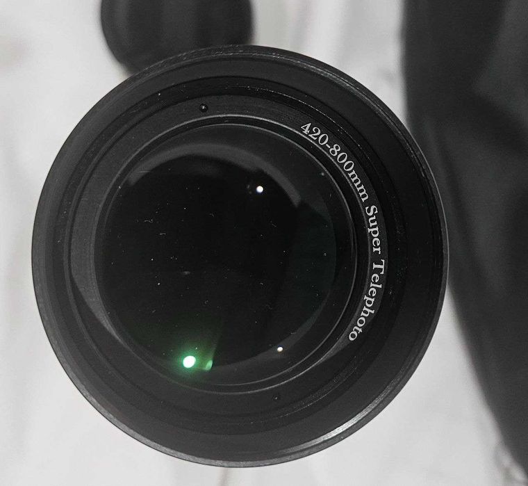 Продается телеобъектив , байонет- Е ,зум -  420-800 мм F8,3