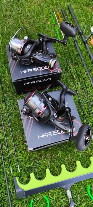 Set 2 Lansete Feeder Carbon Wind Blade Black Fox 3,90m,2 Mulinete HFR 5000 cu Baitrunner, Senzori+Suporți+Geanta,2 Monturi+Matriță,Fir