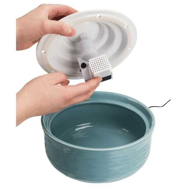 Fântână ceramică decorativă câini/pisici Trixie Vital Falls, 1,5 litri