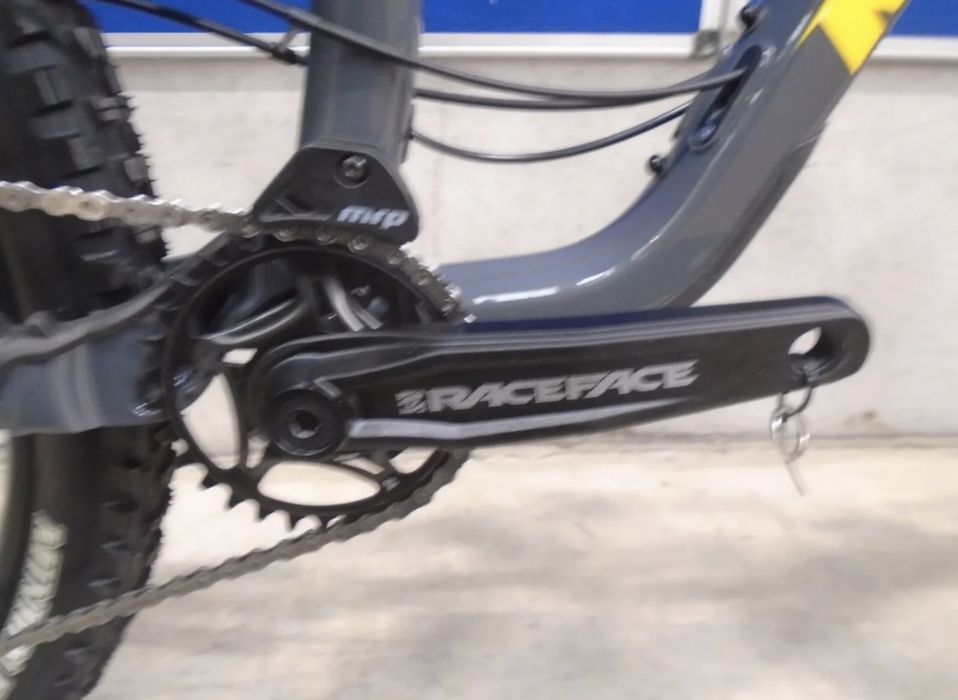 Bicicleta MTB Nukeproof Mega 290 L NOUA Canyon yeti focus merida scott