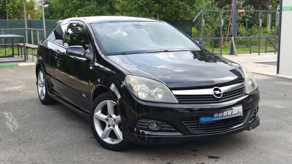 Opel Astra H GTC