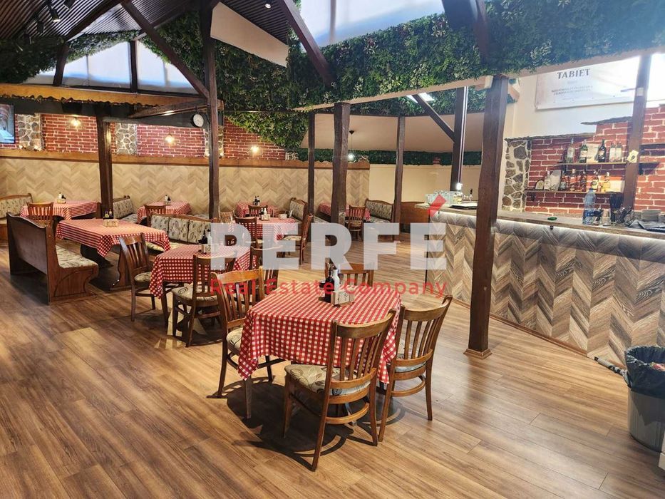 Продава се Заведение в Бургас, Център - 200 кв.м за 585 €/кв.м - Снимка #2