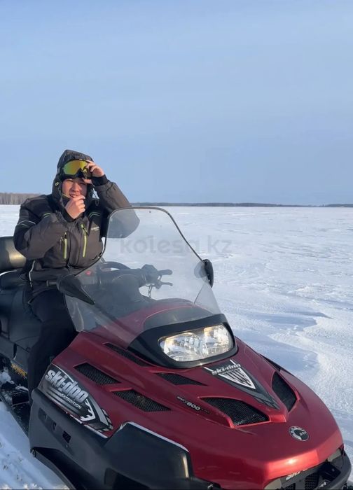 Продам Снегоход BRP