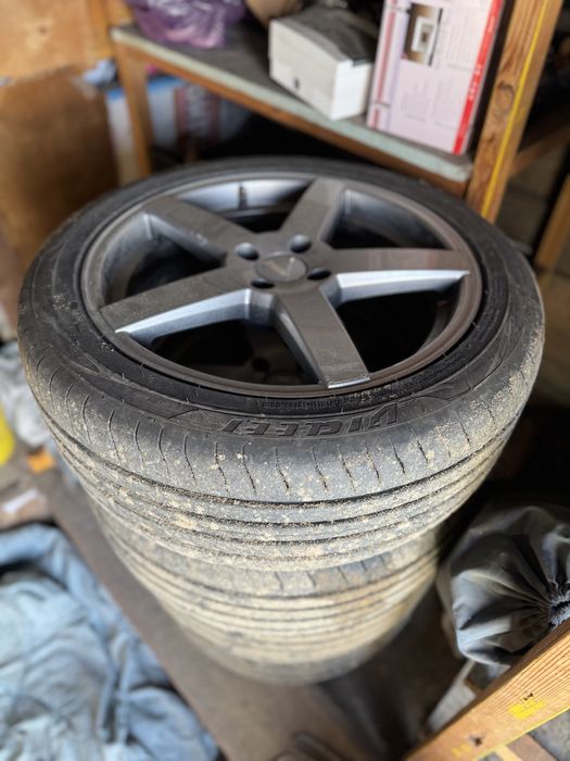 Largus 2013 года