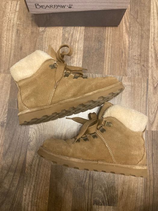 Ghete din piele intoarsa