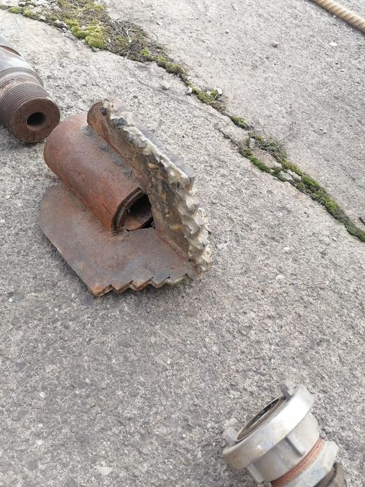 Vând freză de corectat pentru foraj