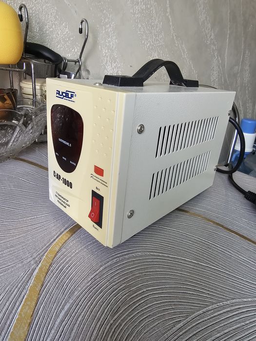 Стабилизатор напряжение.