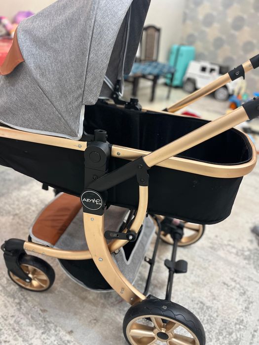 Продам коляска почти новая