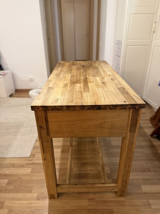 Masă lemn masiv tip insula 140 x 64 cm, cu 2 nișe de depozitare