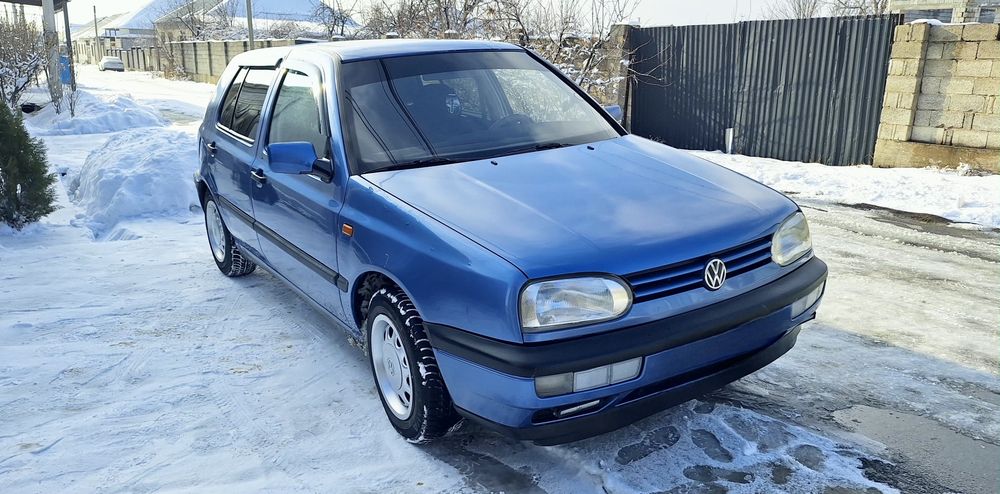 Гольф3  1993г  1.6