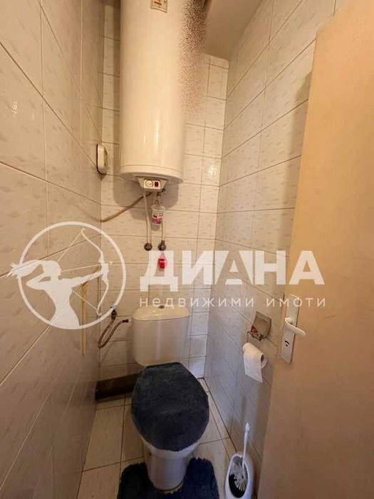 Продава се Четиристаен апартамент в Пловдив, Център - 140 кв.м за 1750 €/кв.м - Снимка #10