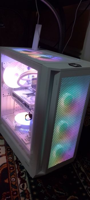 Ryzen 7 7800X3D | RTX 5070 Ti 16GB | 32GB DDR5 | 2TB SSD | PC Desktop