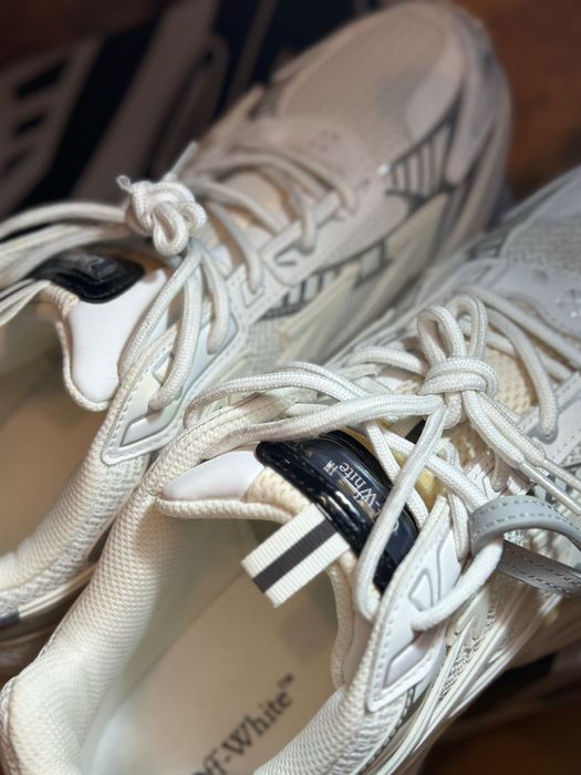 Белые кроссовки Off-White, размер 47