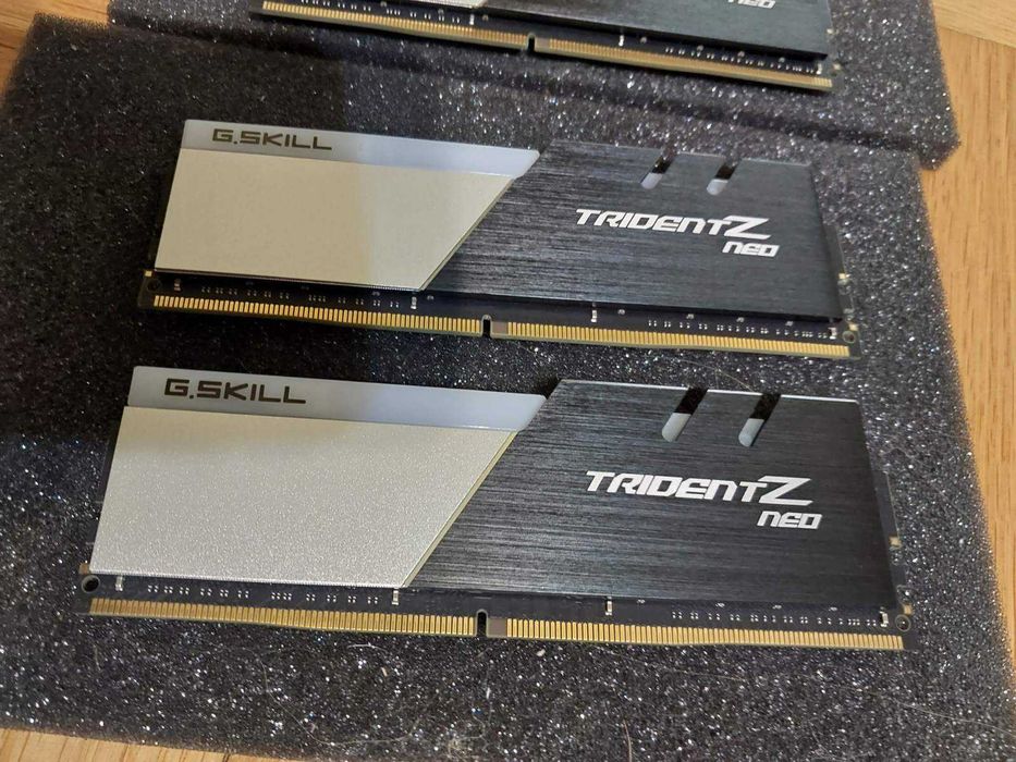 32GB 3600Mhz CL16 - DDR4 RAM памет