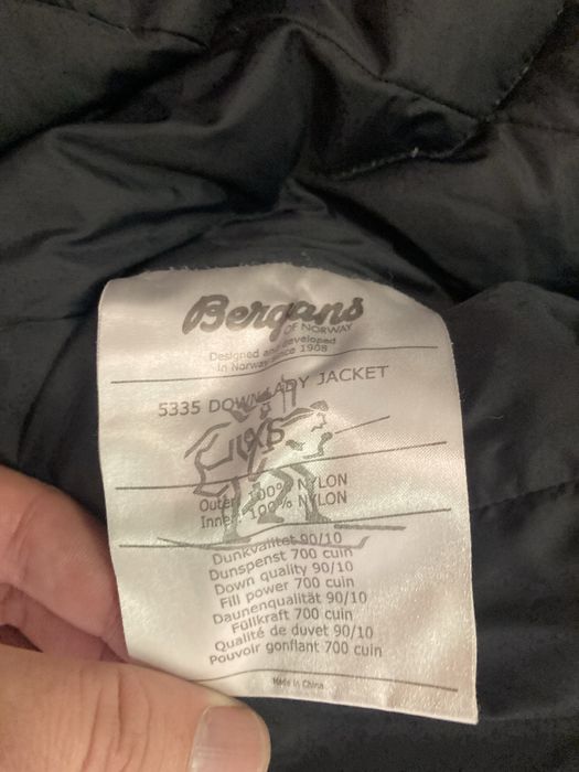 Geaca puf dama Bergans XS 700 cuin