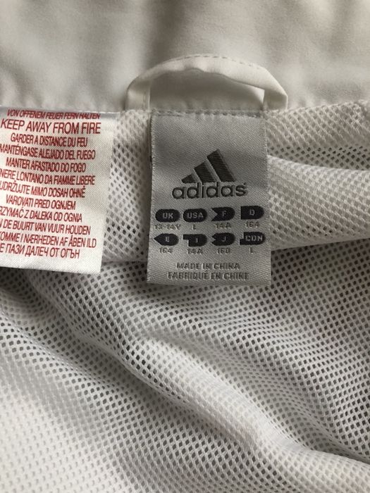Продам толстовку adidas