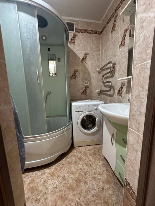 Продаётся трёхкомнатная квартира