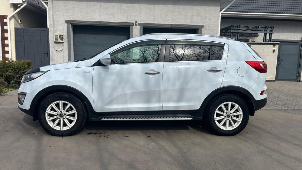 Продам Kia Sportage