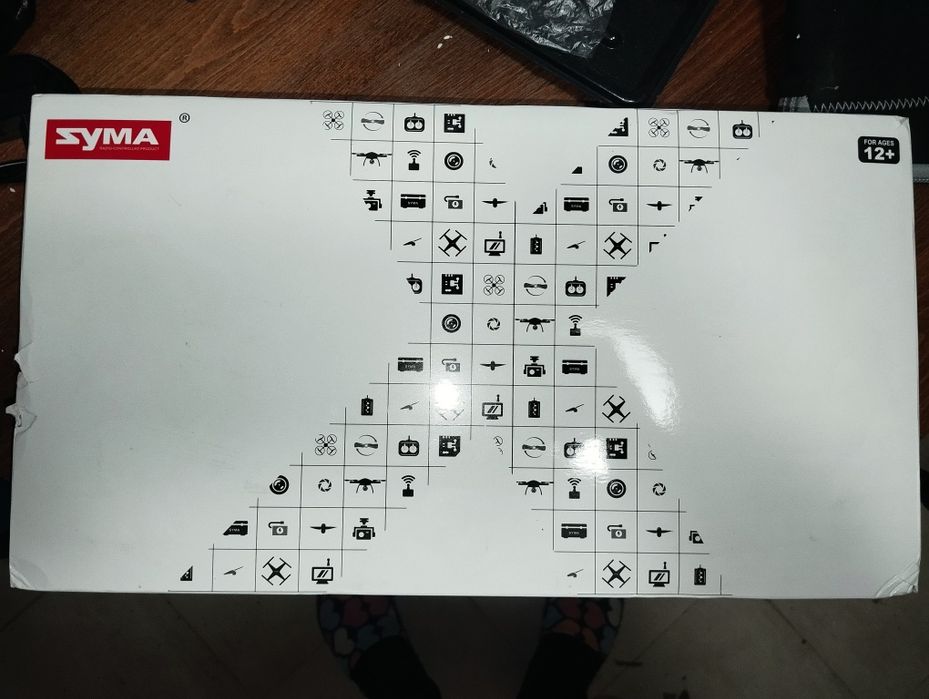 Дрон с камера Syma X5SW Explorers 2