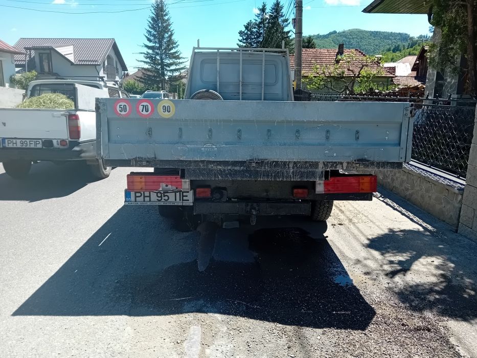 Camionetă Mercedes Sprinter