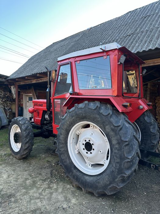 Tractor Fiat 640