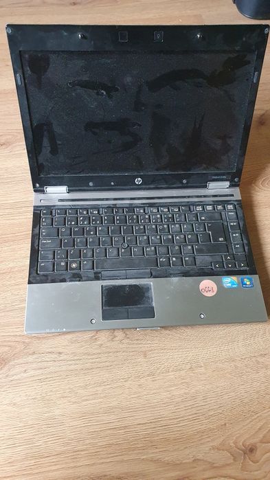 Vând piese laptop