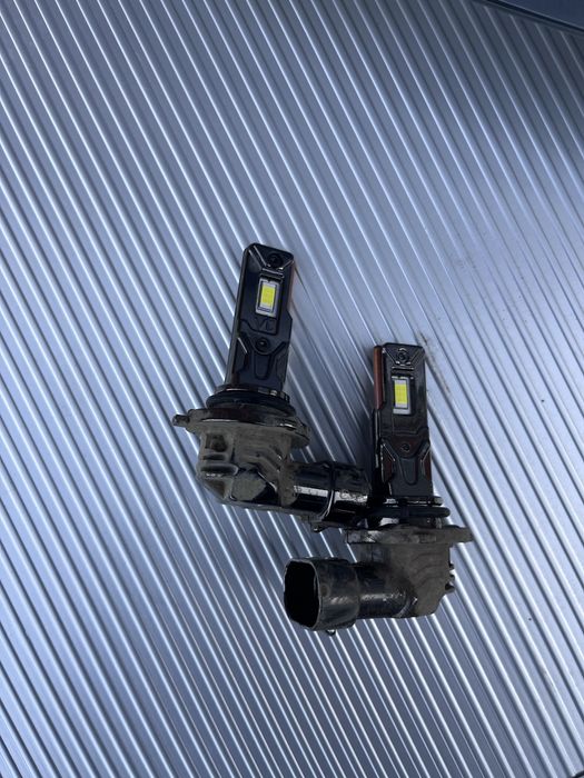 Фары на камри 30 билед комплект