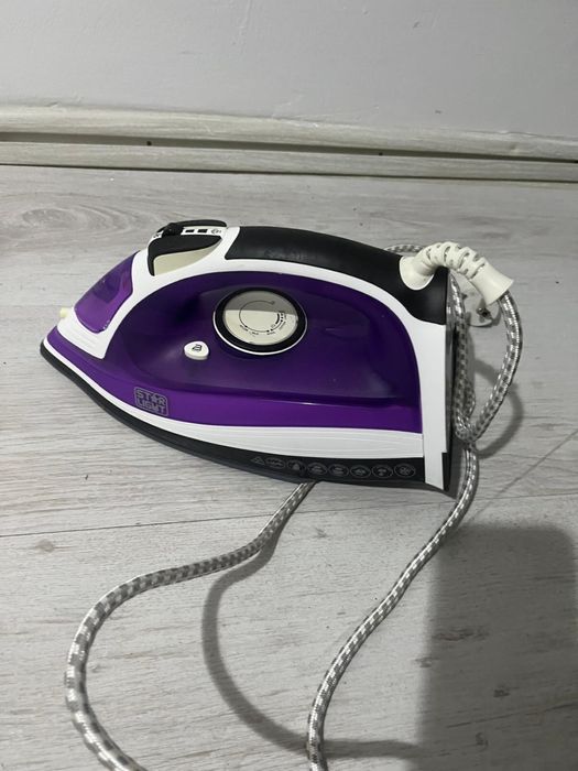 Fier de calcat cu aburi